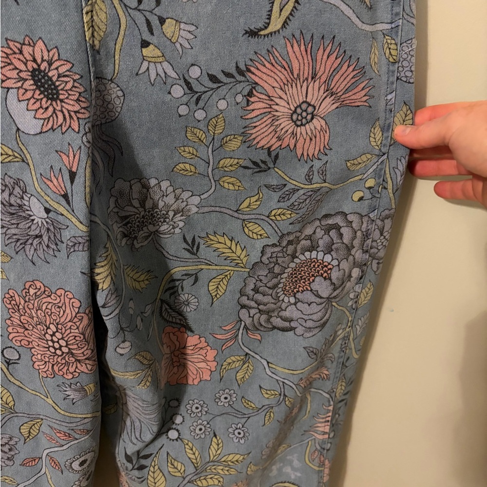 Three Bird Nest high hopes Floral Blue Denim Overalls medium - Picture 6 of 8